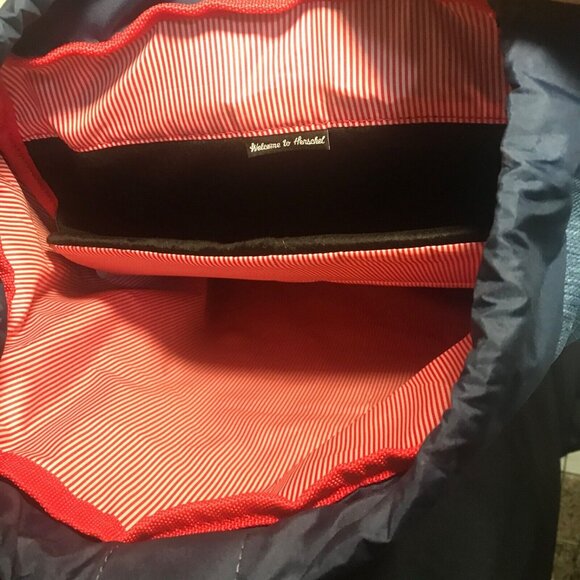 Herschel Backpack Little America Denim Red Stripe Interior 20 x 14.5" Unisex EUC - Picture 7 of 12